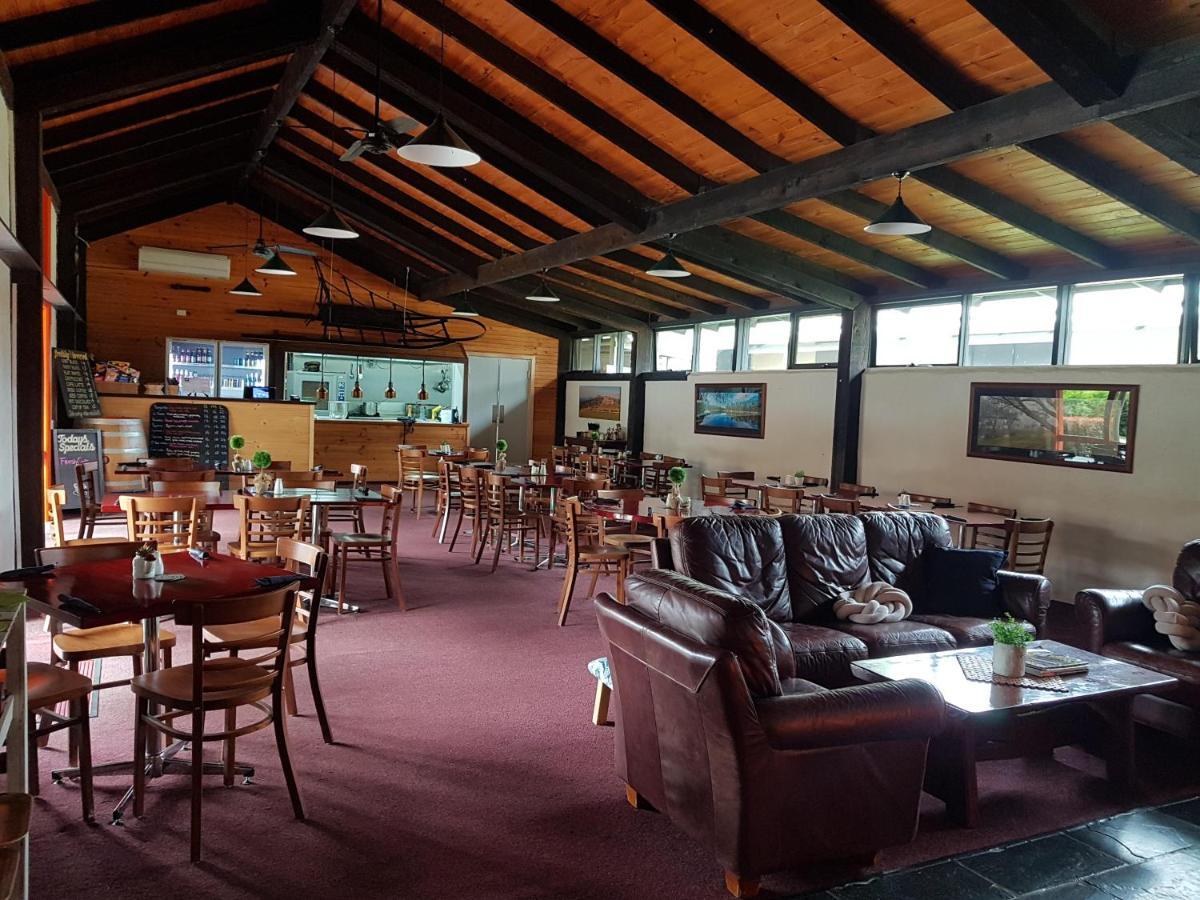 Harrietville Hotel Motel ภายนอก รูปภาพ